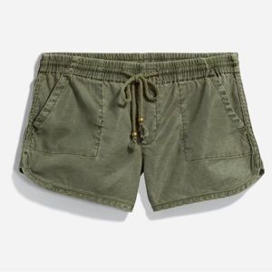 Level 99 - Pull-on Distressed Wash Green Shorts - XXL